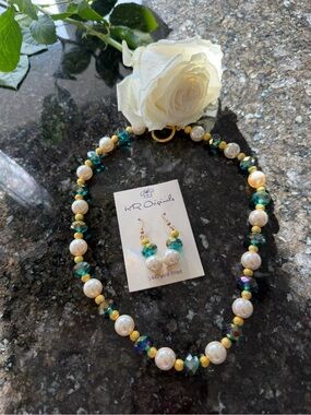 Gold-Filled Pearl & Green Crystal Necklace with Earrings